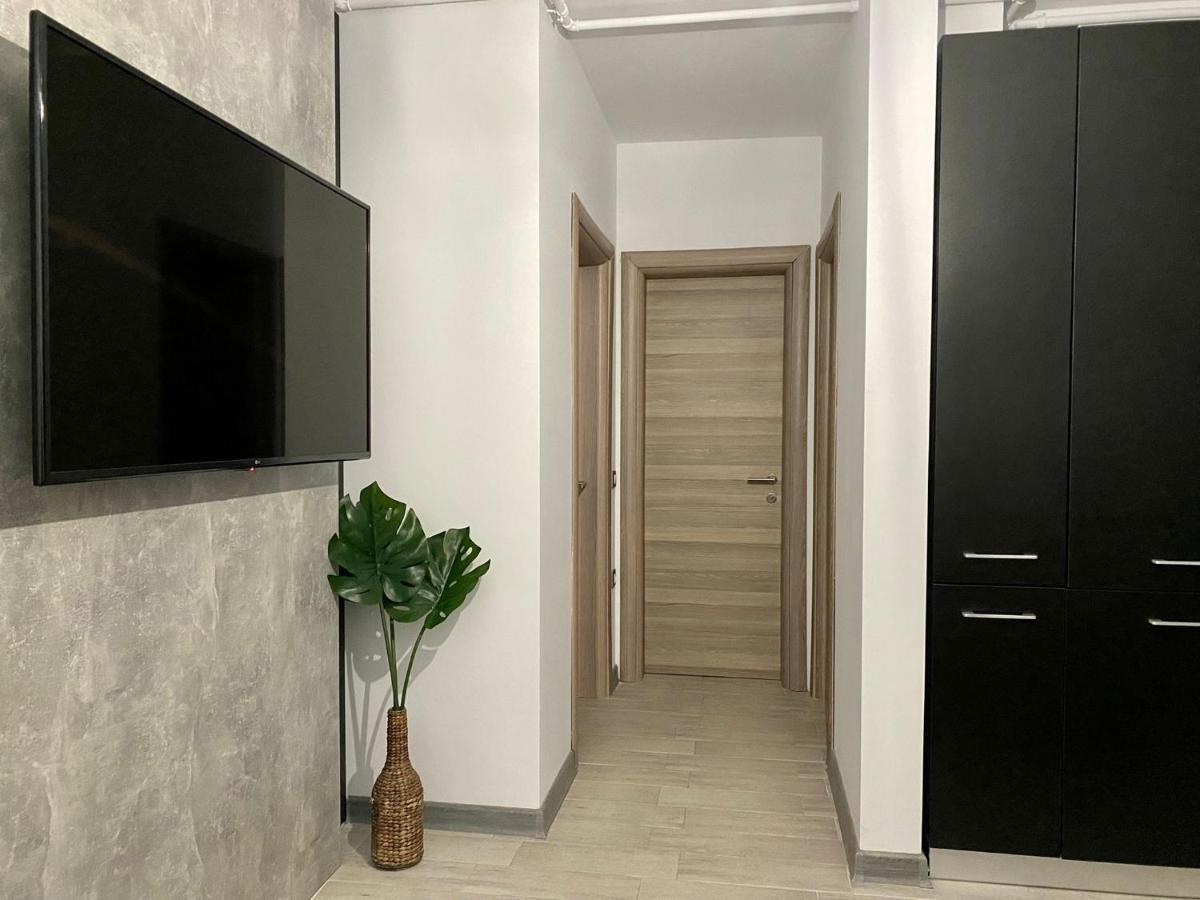 Iako Premium Apartament Năvodari Exteriör bild