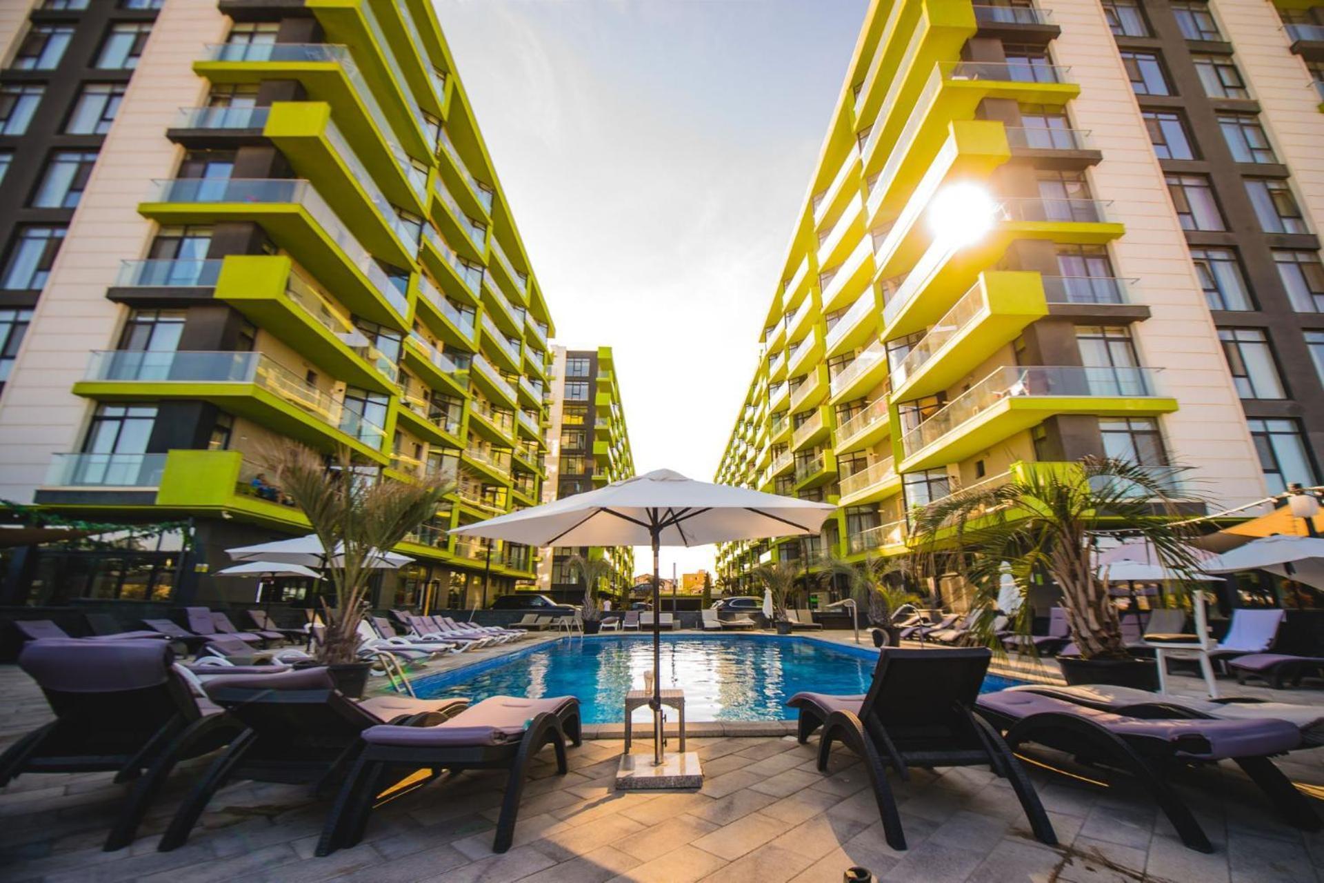 Iako Premium Apartament Năvodari Exteriör bild