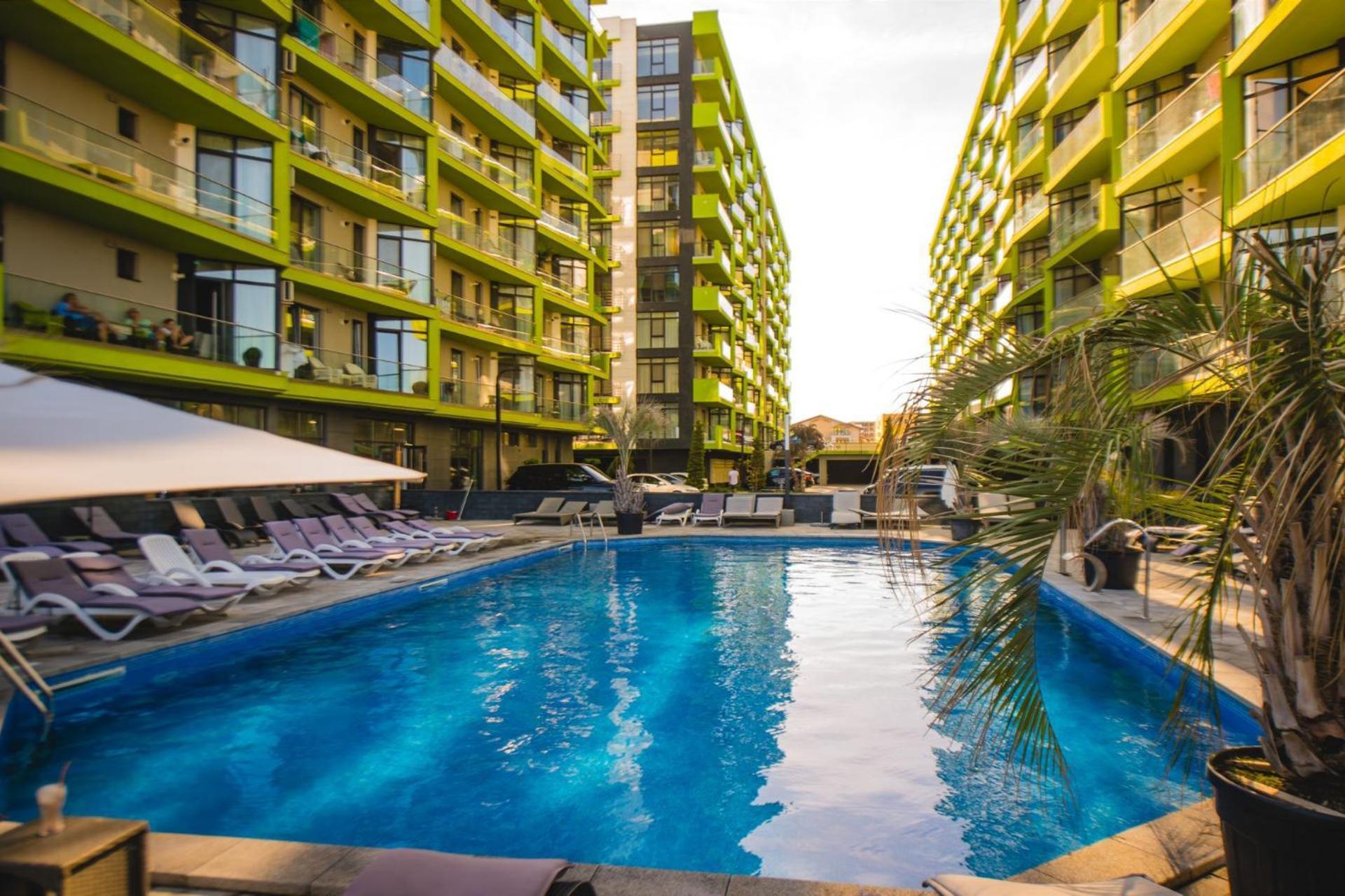 Iako Premium Apartament Năvodari Exteriör bild