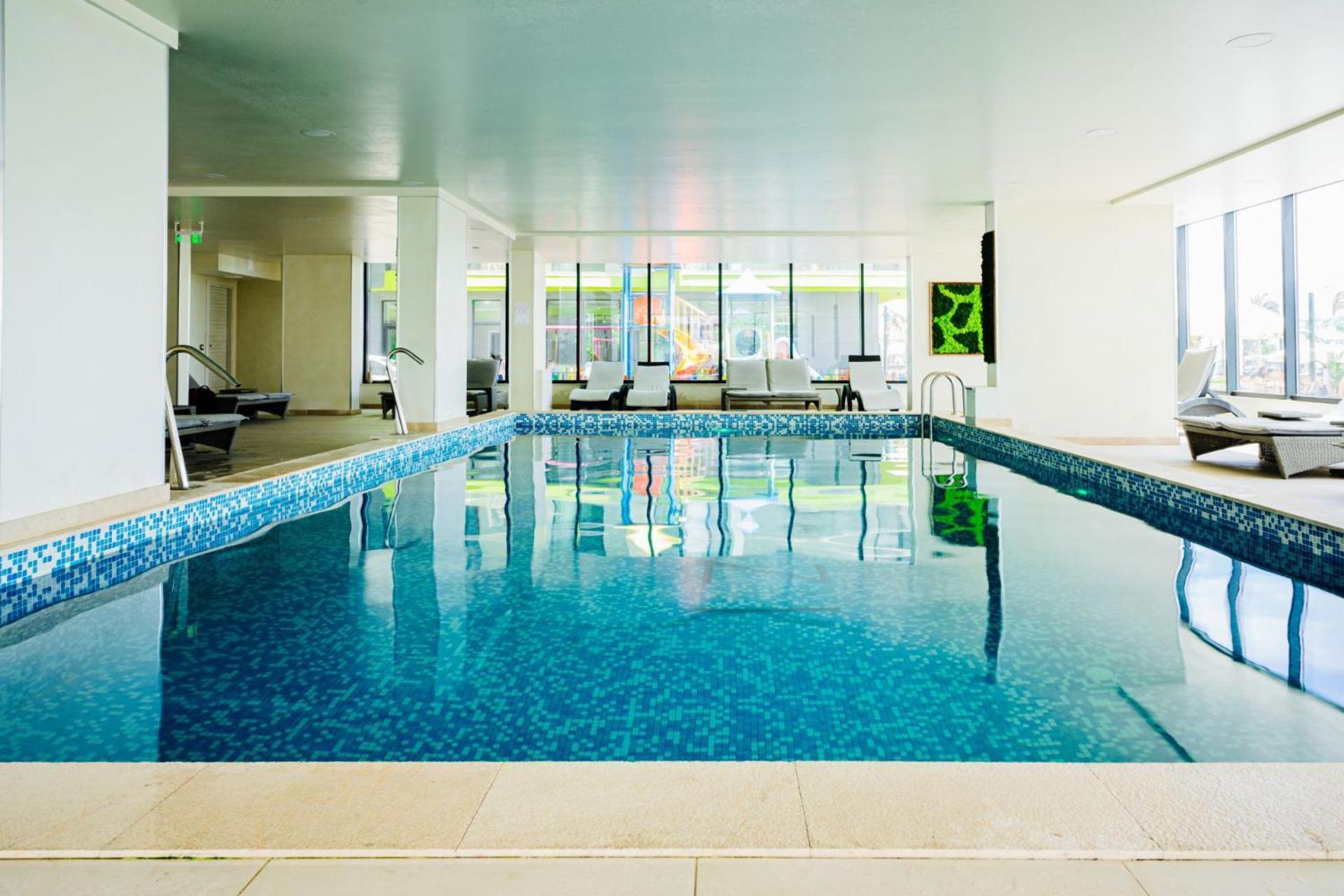 Iako Premium Apartament Năvodari Exteriör bild