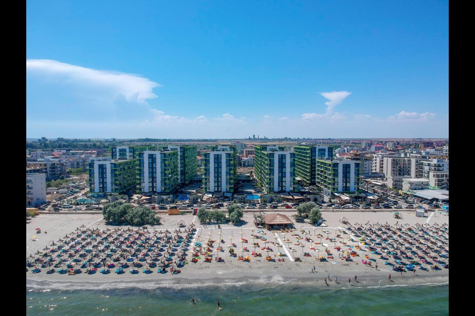 Iako Premium Apartament Năvodari Exteriör bild