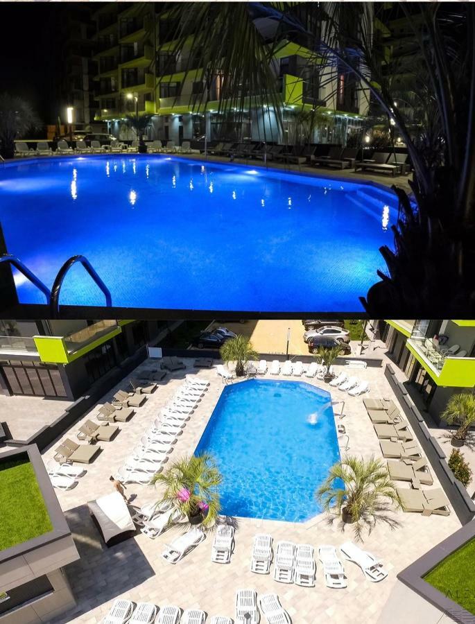 Iako Premium Apartament Năvodari Exteriör bild
